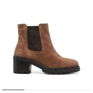 Geox oil suede‎ brown pull on boots US size 9